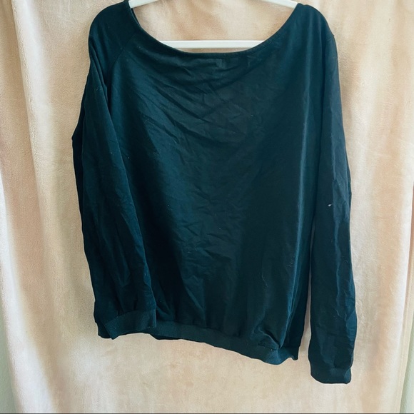 Magicmk black long sleeve with lips print - Picture 2 of 2